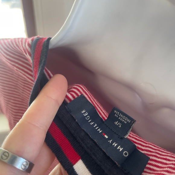 Vintage Tommy Hilfiger Striped V-neck - Picture 3 of 4